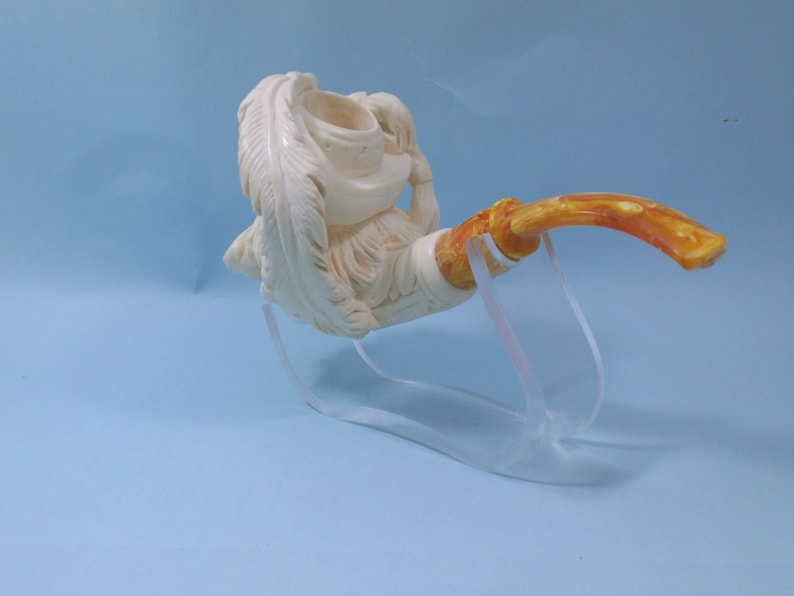 MusketeerCavalier Meerschaum Pipe has been meticulously made by E.Cevher