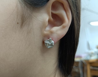 Dainty Flower Earrings, Silver Flower Studs, Silver Stud Earrings, Minimalist Stud Earrings, Unique Earrings for Her, Wife Jewelry Gift