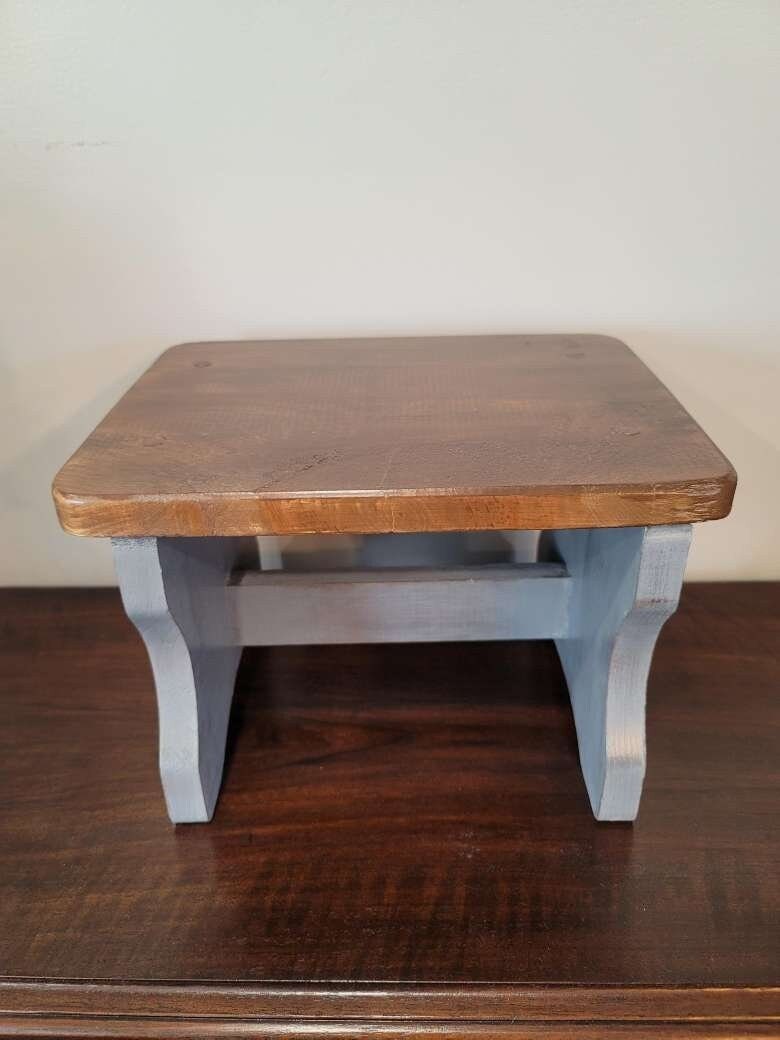 Distressed Wooden Step Stool: Farmhouse Plant Stand Riser - Etsy