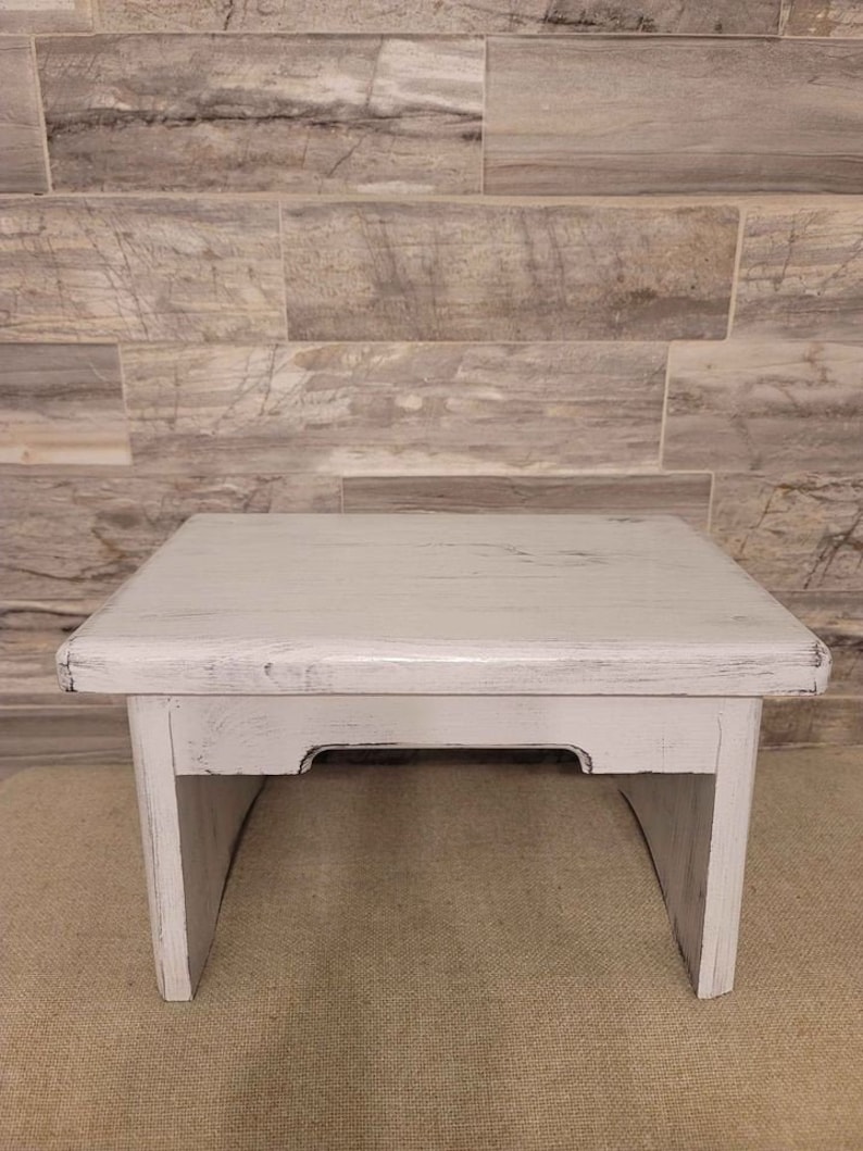 Distressed Wooden Step Stool: Farmhouse Plant Stand Riser - Etsy