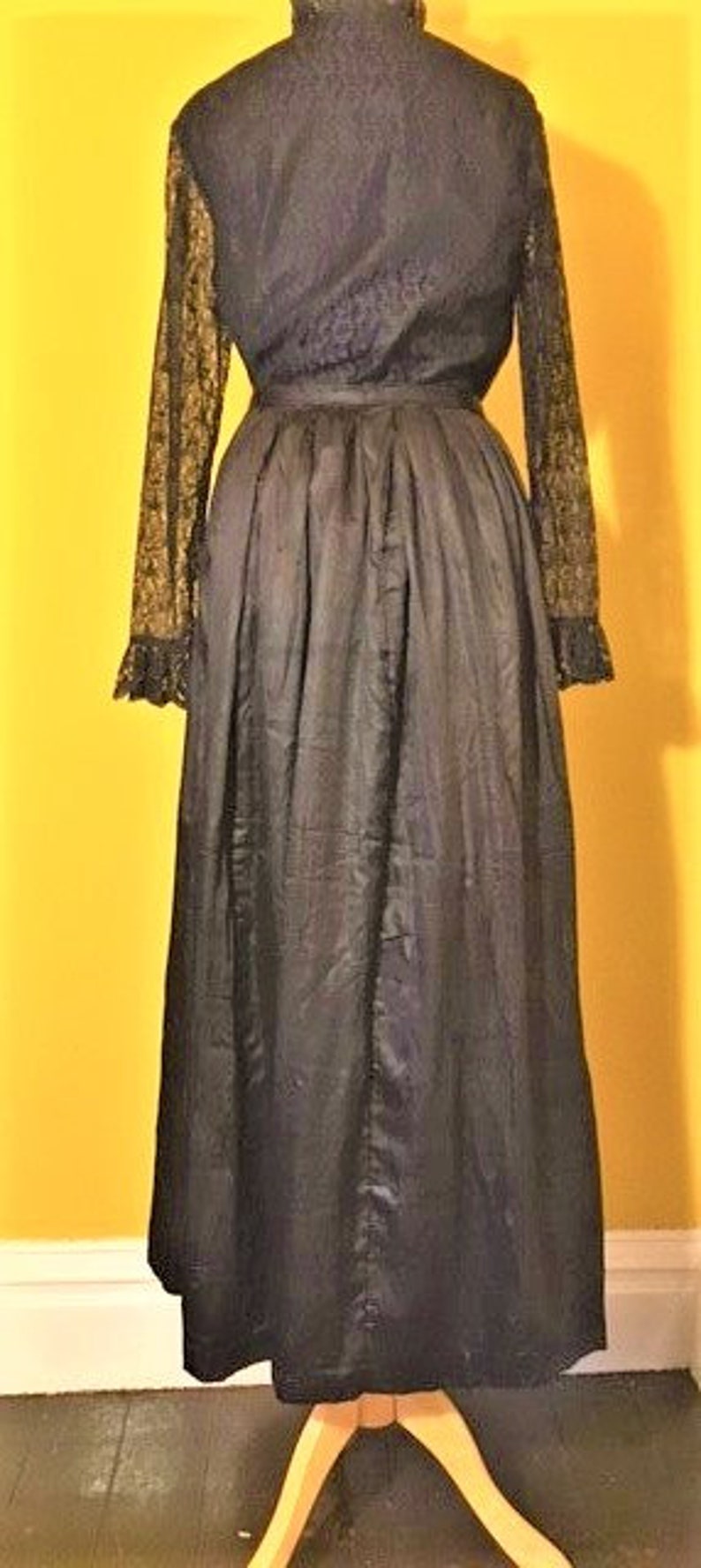 Edwardian/victorian Walking Skirt.witch Skirt Mary Poppins - Etsy