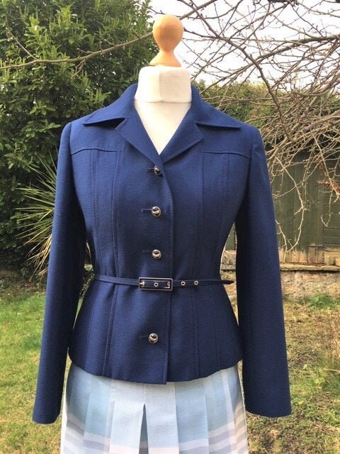 Image of 's Tailored Jacket, M.vintage Navy Blue Wool, Fitted Jacket With Belt.cute Buttons & Seam Details. Great Condition.dellbury
