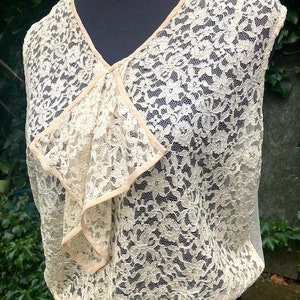 1930s lace Top with neck ruffle.M. Pretty Vintage antique lace top. Cream Lace Sleeveless Top image 4