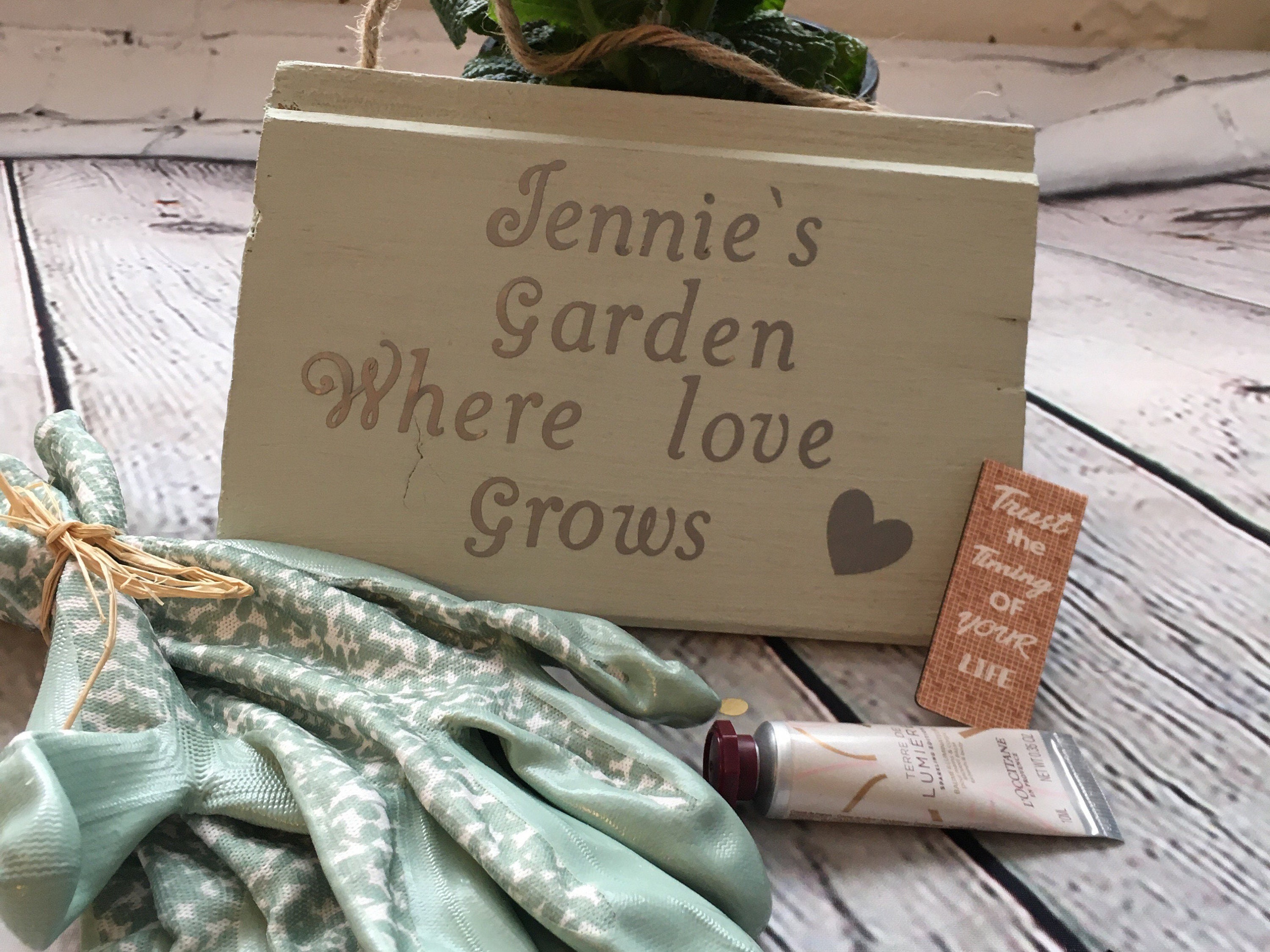 Personalised Garden gift box with personalised shed /garden Etsy