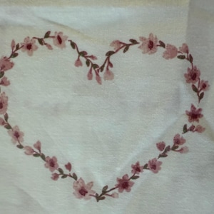 Rachel Ashwell The Farmhouse Shabby Chic Body Pillowcaae Pink Floral Hearts