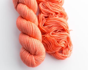 Fingervikt Superwash Merino Nylon Strumpgarn Tonal Handfärgat Stickgarn Tangerine