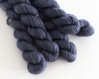 One MINI Skein 4 Ply Superwash Merino/Nylon Sock Fingering Weight Yarn Hand Dyed Yarn Craft Yarn Sock Yarn Speckled BLUE GROTTO
