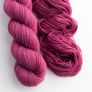 Fingering Superwash Merino Nylon Sock Yarn Tonal Hand Dyed Yarn Mulberry