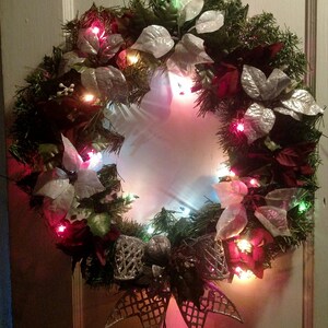 Lit Christmas Wreath image 3