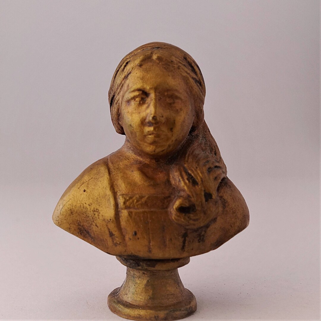 Miniature Handmade Bust, Dollhouse Bust, Scale 112, Dollhouse Figurine