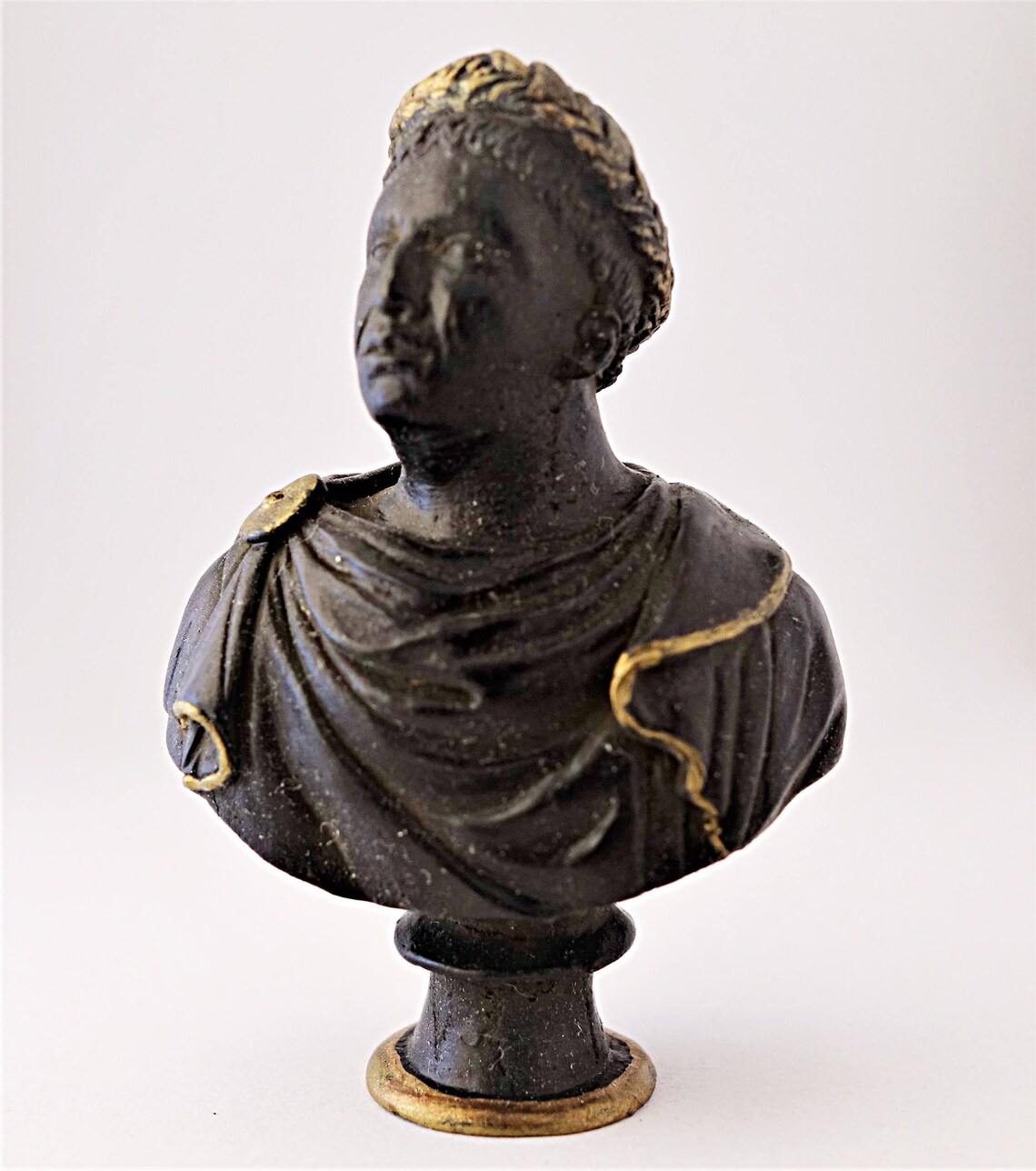 Miniature Handmade Bust, Dollhouse Bust Scale 112, Dollhouse Figurine