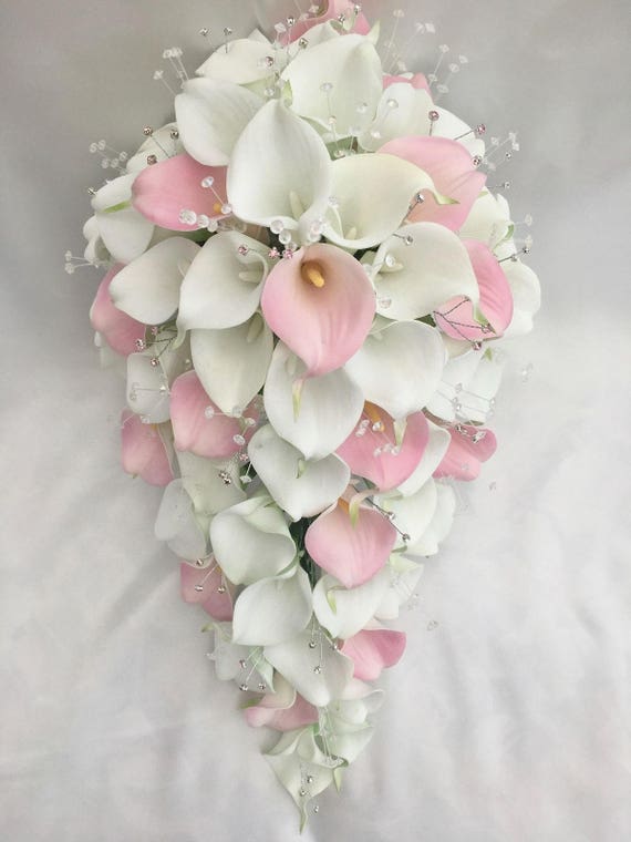 Femmes Corsage blanc Calla Lilies DIAMANTES rose Artificielle Mariage Fleurs