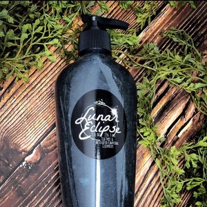 Gentle Facial Cleaner - Activated Charcoal and Tea Tree Cream Face Wash