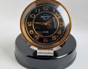 Vintage Soviet Mechanical Table Clock. Zlatoust Watch Factory Agat works USSR.