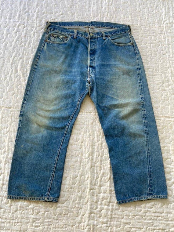 True Vintage Levis 501xx Type 