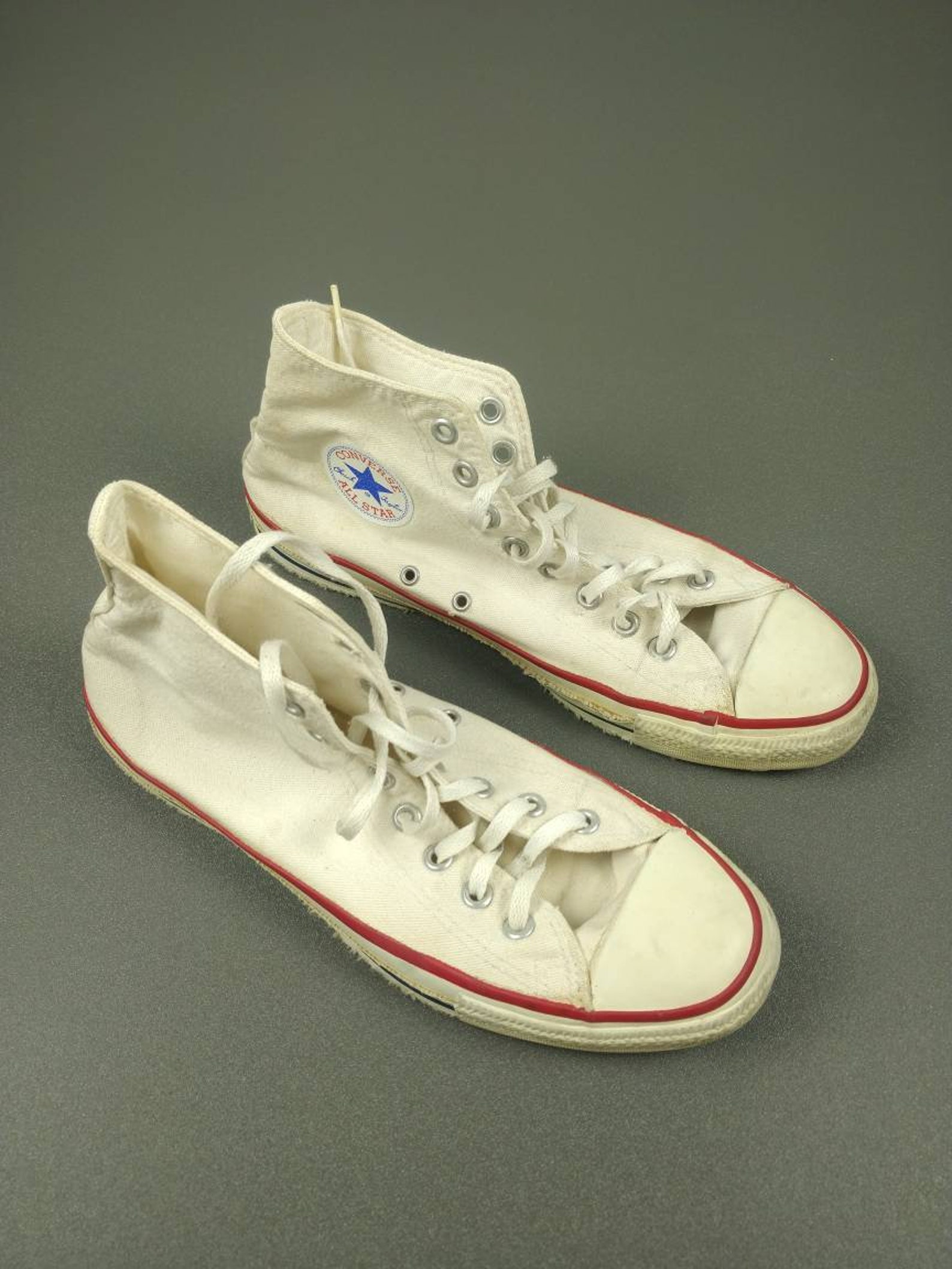 Vintage 1990s Converse HiTop Canvas Sneakers Size 9.5 Etsy
