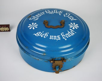 Vintage enamel bread bin, emaille broodtrommel, enamel bread box, light cream bread bin, container for bread, farm bread box,rustic box,