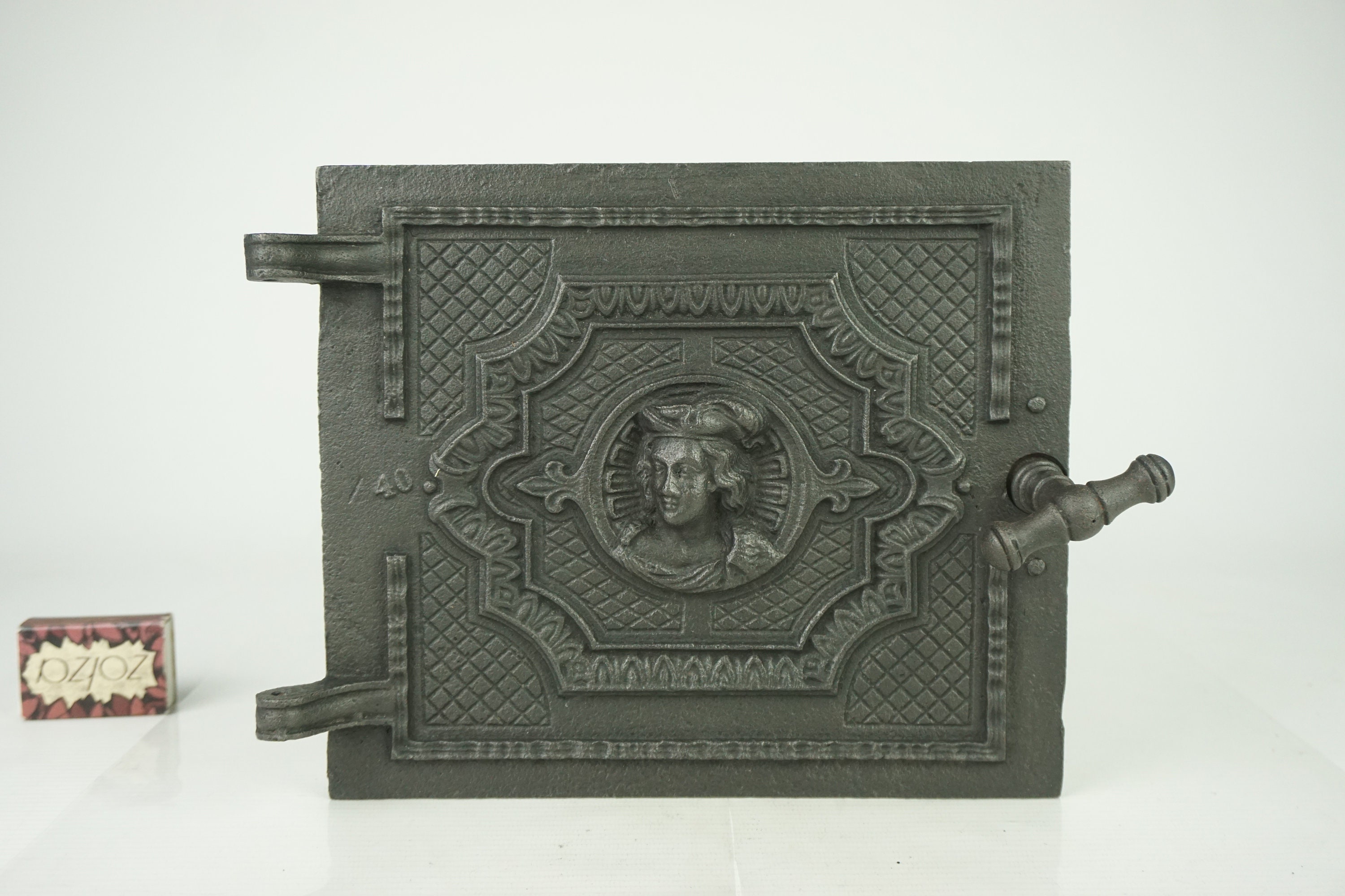 Plaque d'âtre en fonte ou tôle Supra - Pièce d'origine - Ersho