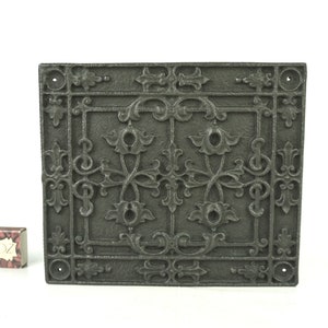 Fonte décorative très ancienne, plaque en fonte ancienne, décoration en fonte allemande vintage, plaque murale en fonte, plaque d'art en relief,