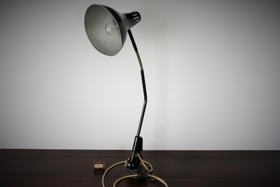DIY - La lampe d'atelier articulée, dans un esprit industriel
