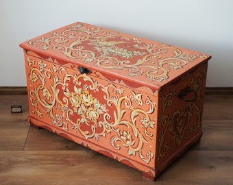 big folk trunk chest hand-painted, large red chest antique,old Dowry Chest,vintage chest wood weathered patina,rustic primitive wooden chest