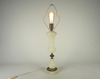 Vintage onyxlamp, onyx-tafellamp van steen en messing, grote onyx-tafellamp, albast retrolicht, unieke stenen lamp, mcm-lamp, nachtkastjelamp