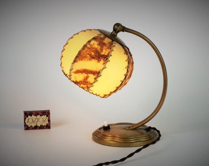 Art Deco Table Light, 1940s Art Deco Bedside Table Lamp, Night Table Lamp With a Rare Shade