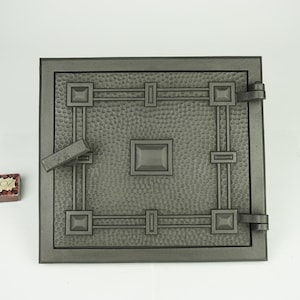 Gusseisen Ofentür, antike Eisentür, rostiges Ofenteil, Ofentür aus Eisen, antiker Ofen, Gusseisen Frontplatte, Vintage Metalltür