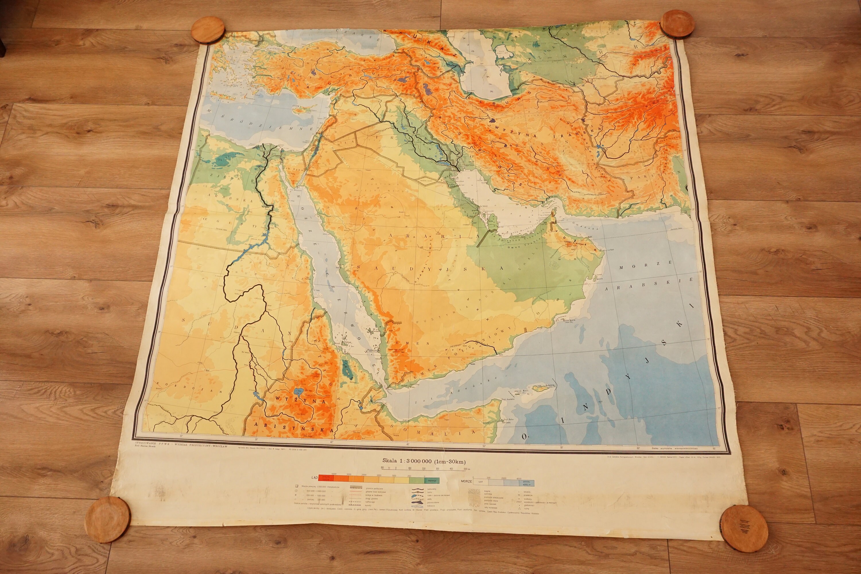 Old very big wall map, 80,7"x 67,7", 205 cm x 172 cm, Vintage physical map of Southwest Asia , old wall chart, school map, didactic map,
