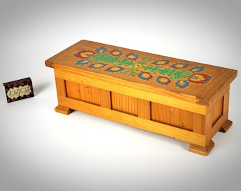Wooden box, painted wooden box, Vintage 1970&#39;s Handmade Wooden Box, painted box folk art, box for small items, Trinket box,