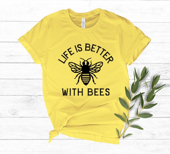 JadeAndHarlow Bee Shirt / Life Is Better with Bees / Save The Bees / Beekeeper Gift / Retro Vintage Bumblebee / Honey Bees