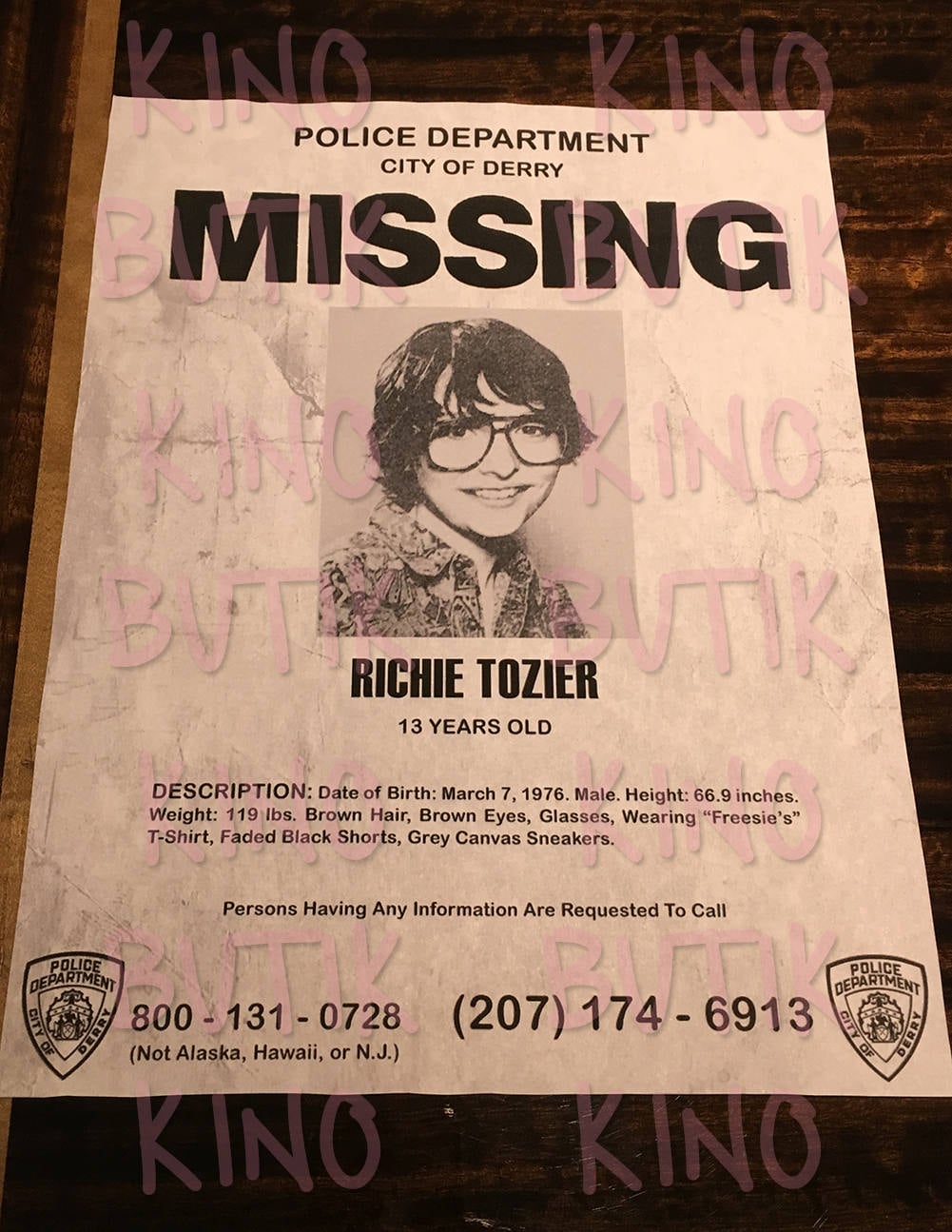 Missing poster. Missing person poster. Missing poster. Постер о пропаже. Оно объявление о пропаже.