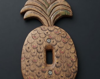 Vintage Switch-its Carved Wood Pineapple Light Switch Plate - Original Sticker & Hardware - 9x7”