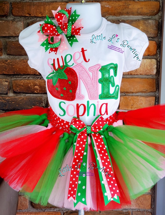 Strawberry Birthday Outfit, Sweet One Birthday Outfit, Strawberry Birthday Shirt, Sweet One Birthday Shirt, Fruit Birthday Set, Picnic Shirt