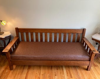 Antique Mission Oak Settee c.1910, Solid Quarter Sawn Oak, Arts & Crafts Bench