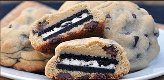 oreo stuffed chocolate chip