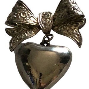 Filigree Silver Plate Heart Pin Brooch Vintage Puffy Bow Jewelry