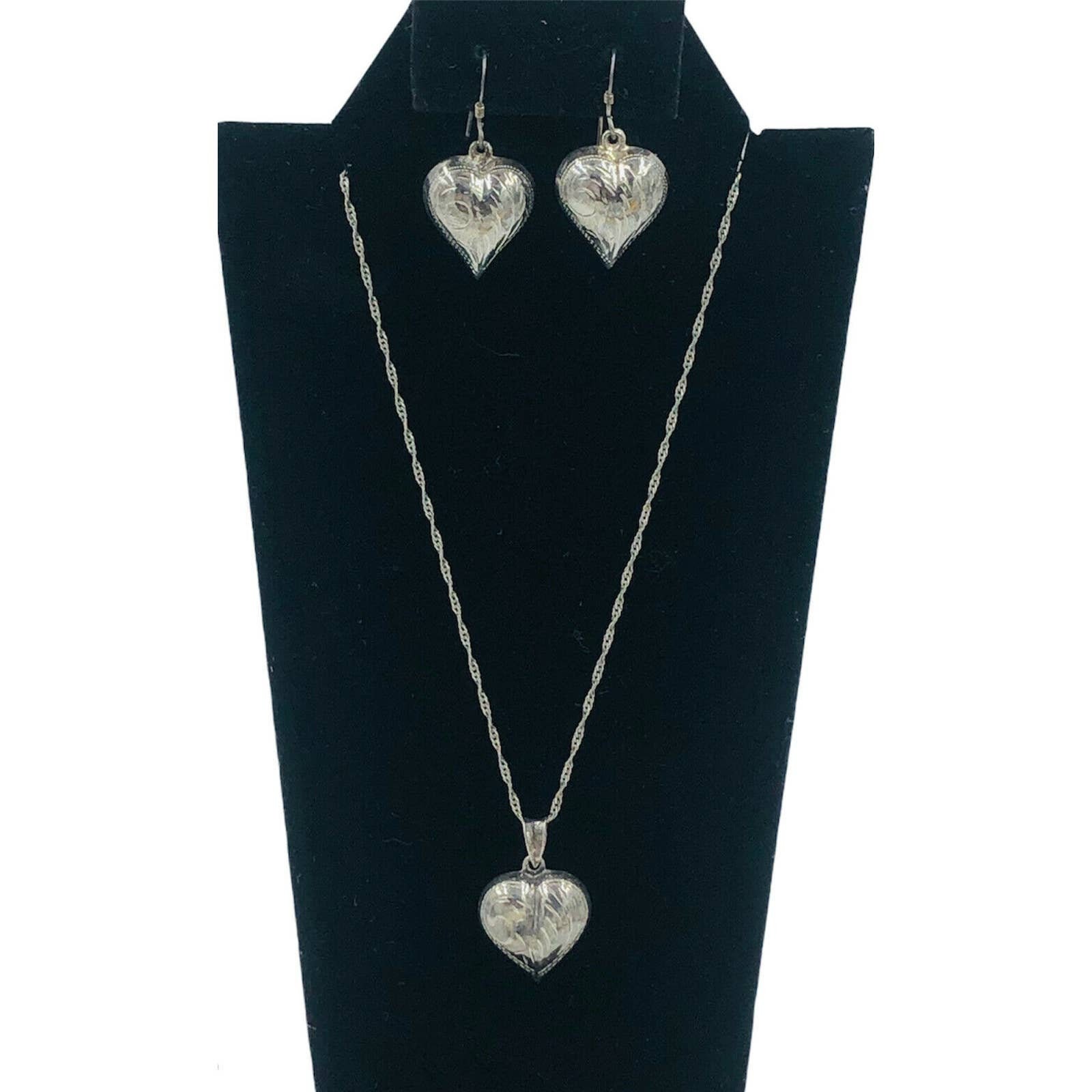 Lowry Sterling Silver Sterling Silver Fancy Heart Necklet & Chain