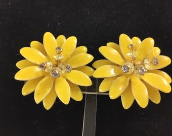 Vendome Vintage Rare Enamel Rhinestone Clip on Earrings Floral Signed Gold Plates
