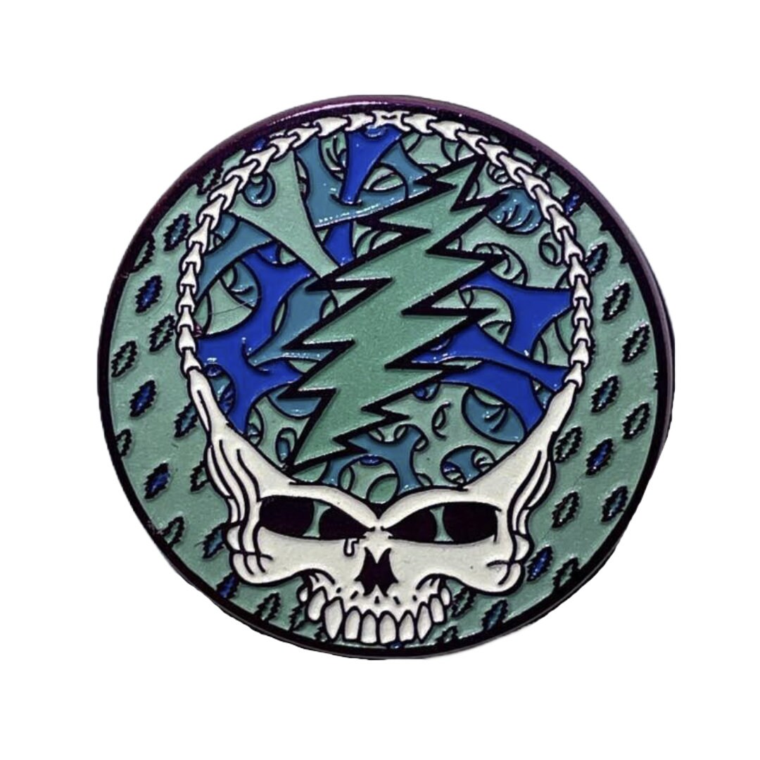 Shredder Stealie Pin - 