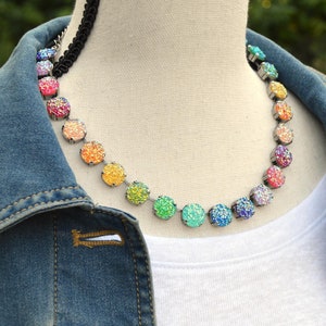 Joyería de cristal, collar o pulsera "Druza arcoíris" / Joyería de drusa multicolor arcoíris pastel / Joyería artesanal de 12 mm para mujer