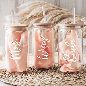 Custom Glass Can | Bride Gifts | Personalized Iced Coffee Glass Cup with Lid | Mrs Gift | Glass Tumbler | Gift for Her | Best Friend Gift