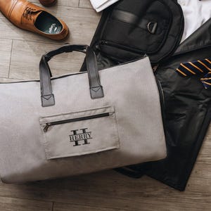 Mens Garment Bag, Personalized Inital Duffle Bag as Suit Saver, Groomsmen Proposal Gift, Custom Travel Bag for Business Trip