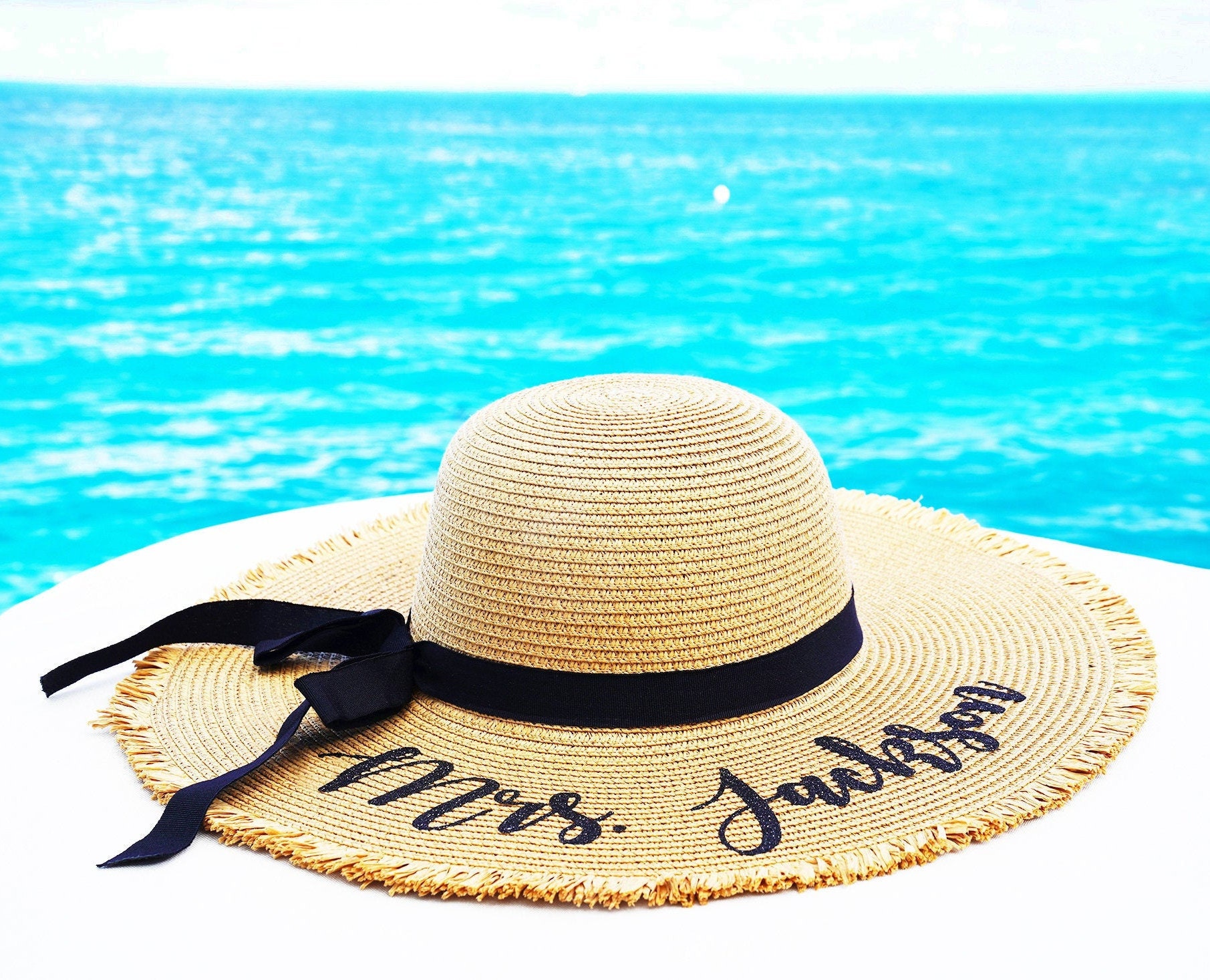 Embroidered Do Not Disturb Floppy Beach Hat Wide Brim Hat Accessoires Hoeden & petten Zonnehoeden & -kleppen Zonnehoeden Bachelorette Hats Personalized Sun Hat Floppy Sun Hat 