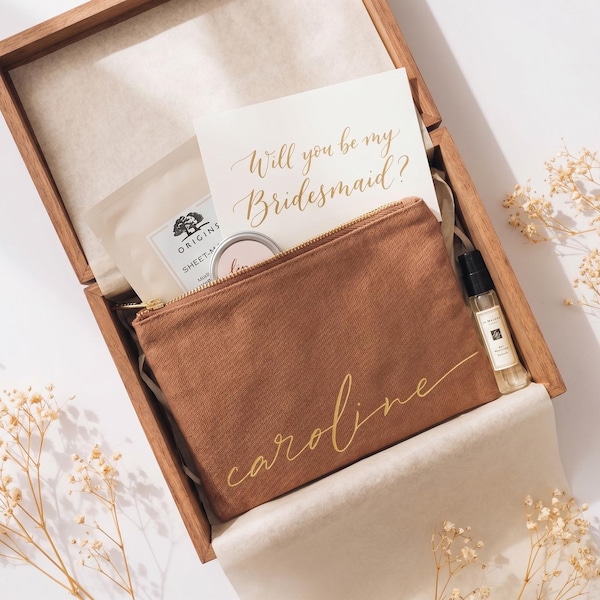 Bridesmaid Makeup Bags, Custom Wedding Gift, Personalized Bridal Party Gifts, Custom Script Name Pouch, Small Makeup Bag [MUB-0105]