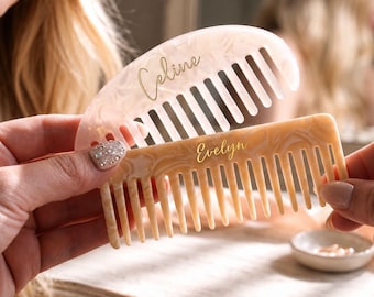 Bridesmaid Hair Comb Personalized, Engraved Acetate Hair Comb, Bridal Amber Comb [N]