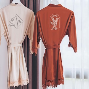 Birth Flower Bridesmaid Robes, Silky Chunky Lace Robe, Floral Bridal Robe, Wedding Robes, Bridesmaid Gifts, Bridal Party Gift  [SCL]