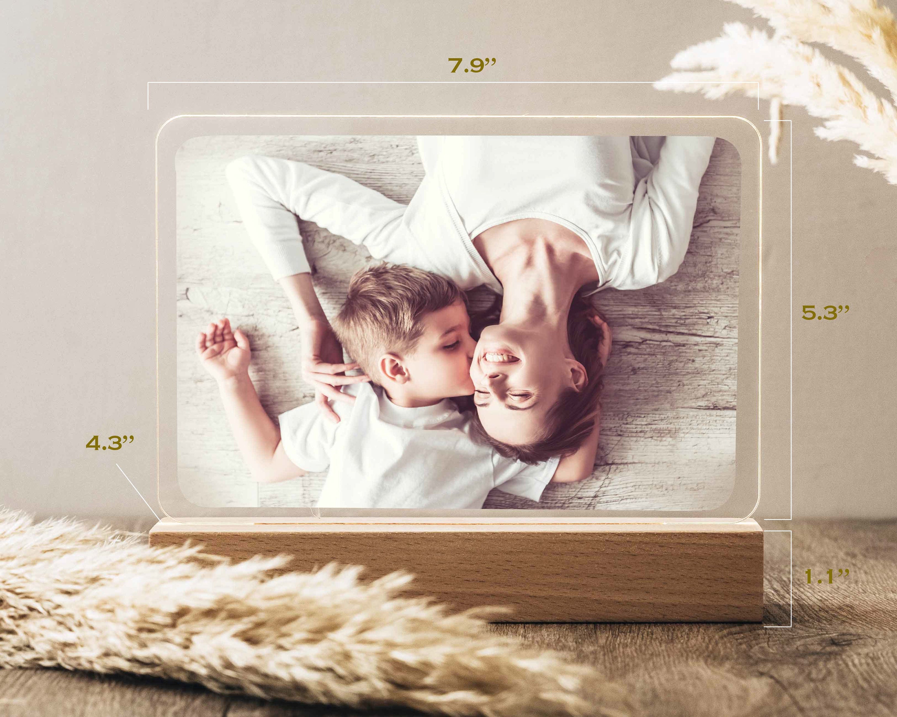 Giftove Lampada Personalizzata con Foto - Idee Regalo per Coppia Fidanzato  Fidanzata, Regali Personalizzati per Amiche Lui Lei, Regali Valentino  Originali per Donna Famiglia Genitori Mamma Nonna : : Prodotti  Handmade