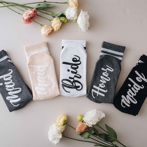 Wedding Party Socks, Bridesmaid Socks, Bridesmaid Proposal, Bridal Party, Bacheloretty Party Socks, Maid of Honor, Matron of Honor Socks [W]