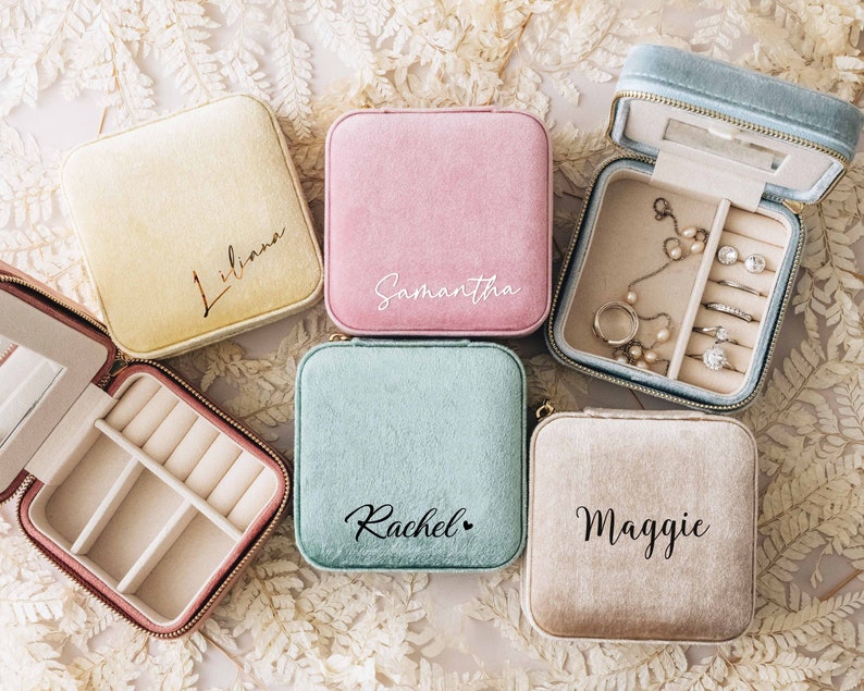Personalized Velvet Jewelry Box Bridesmaid Gifts Proposal Custom Travel Jewelry Case Wedding Gifts Birthday Gifts for Best Friend image 7